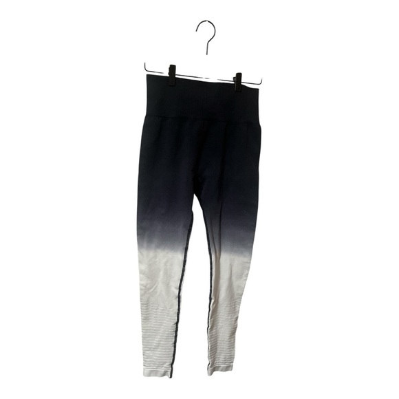 Zyia Ombré Athletic Leggings - Picture 1 of 3